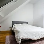 Stadtwohnung 110Qm Mit Dachterrasse Ueber Zwei Etagen
