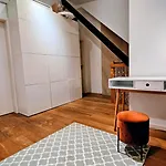 Stadtwohnung 110qm mit Dachterrasse über zwei Etagen