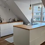 Stadtwohnung 110qm mit Dachterrasse über zwei Etagen