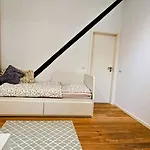 Stadtwohnung 110qm Mit Dachterrasse Ueber Zwei Etagen * Düsseldorf