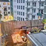 Stadtwohnung 110qm Mit Dachterrasse Ueber Zwei Etagen Appartement